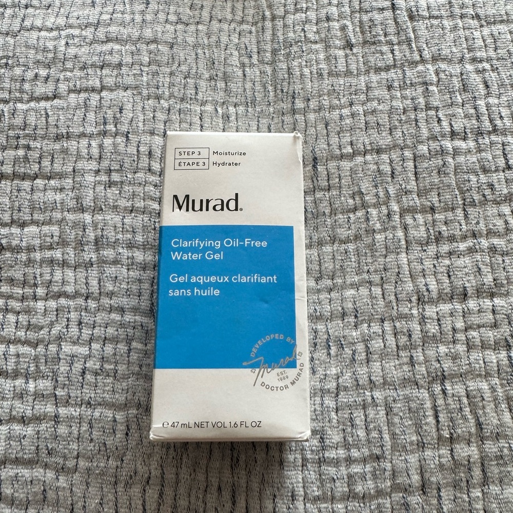 Murad Clarifying Oil-Free Water Gel - Blue and White